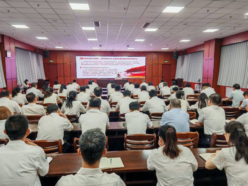 市住房城乡建设局党组书记、局长薛聪讲授专题党课1.jpg